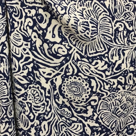 Tied skirt - Picture 5 of 5